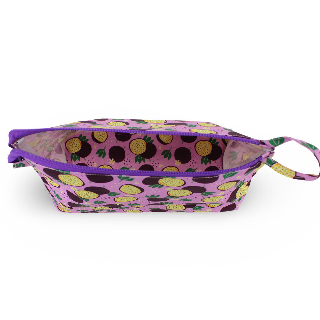 Cubs Lilac Passion Fruit Large Pouch
