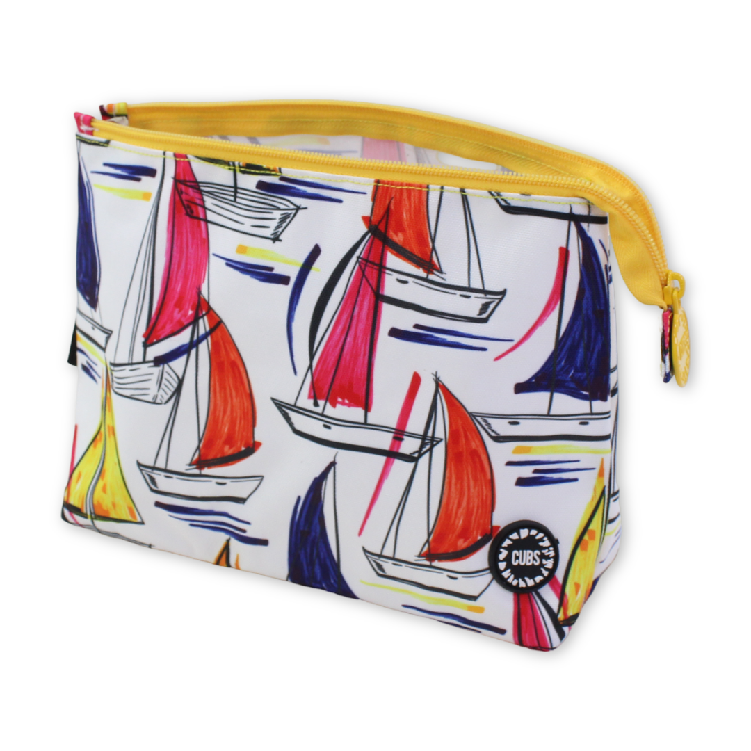 Cubs White Ships Medium Pouch