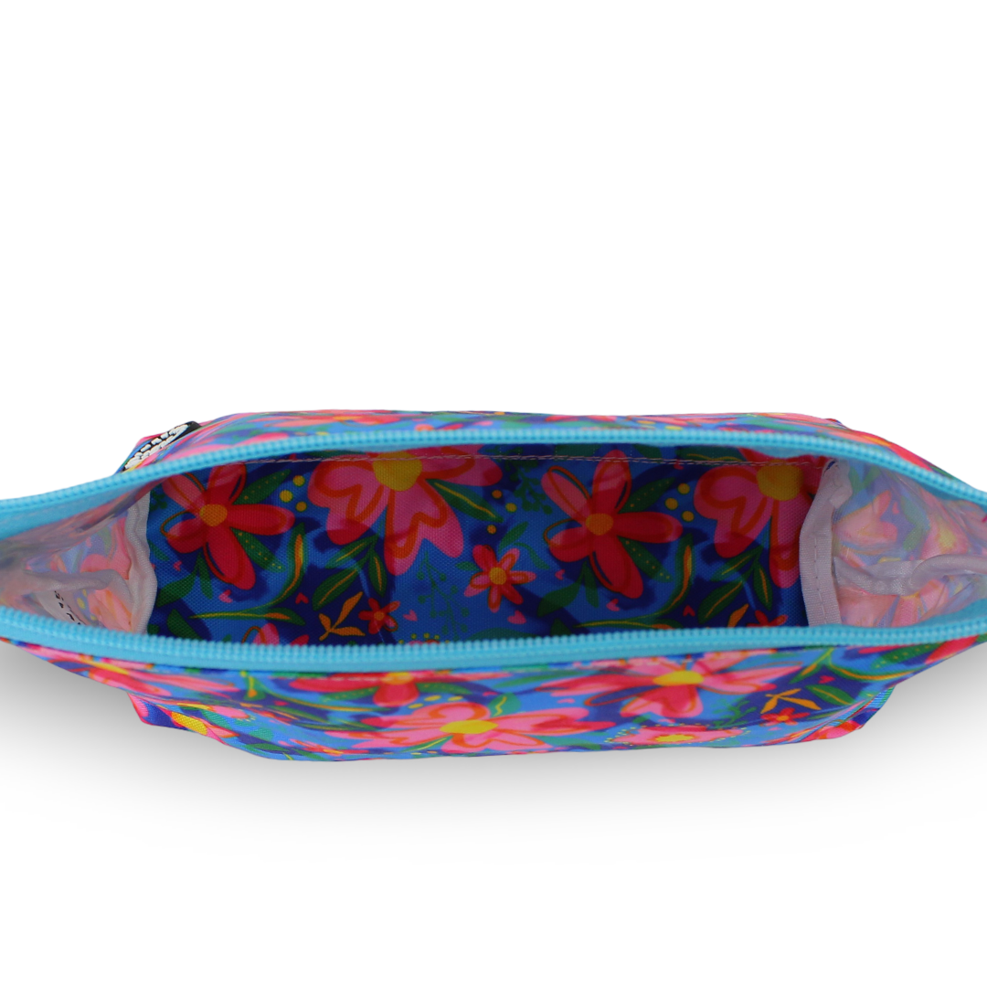 Cubs Lovely Flowers Medium Pouch