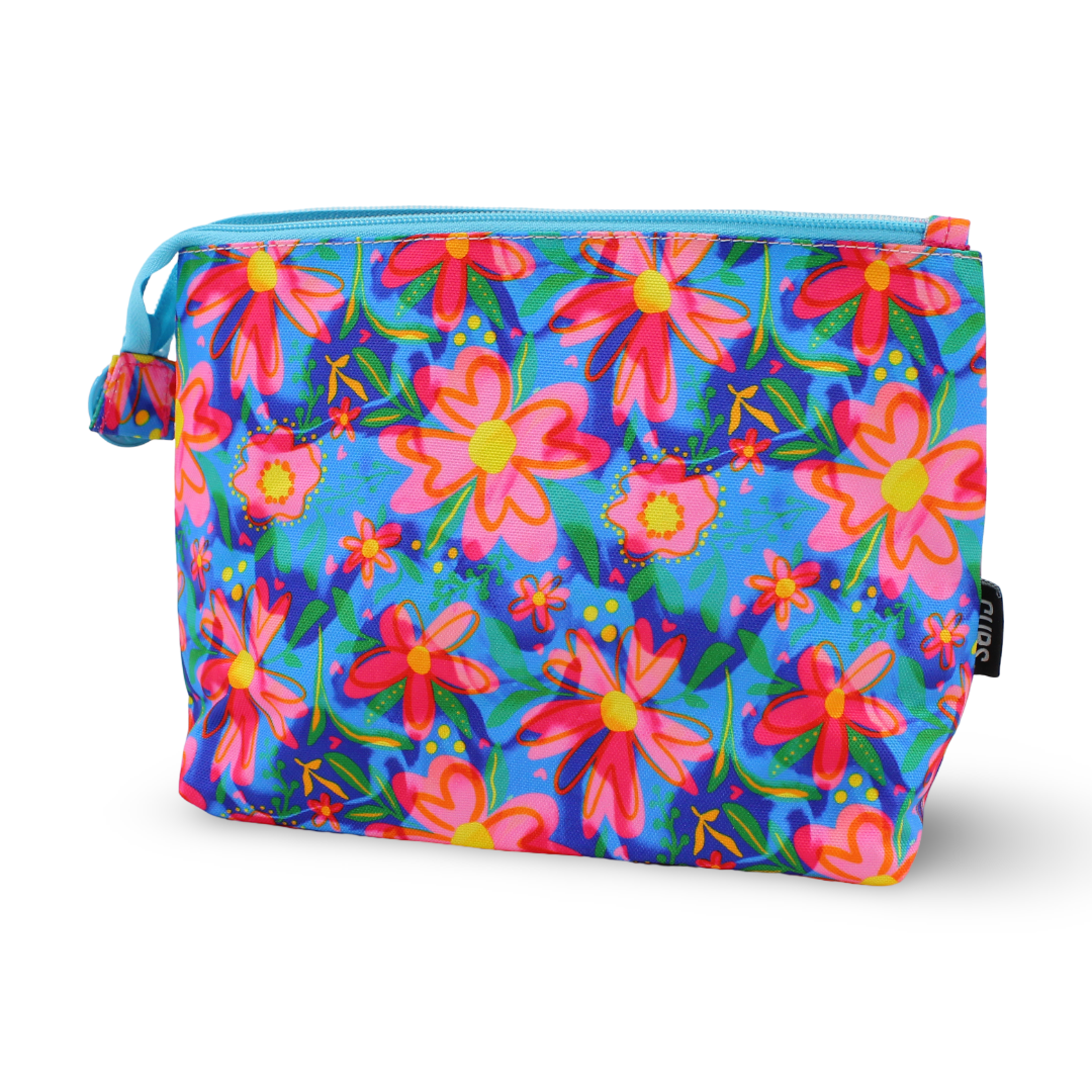 Cubs Lovely Flowers Medium Pouch