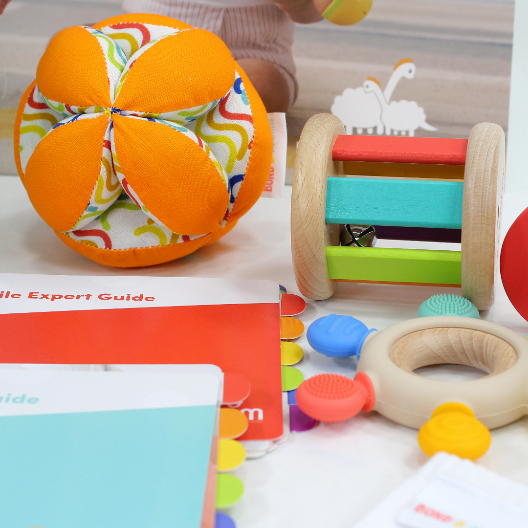 Bond & Bloom "Sense & Smile Play Kit" 4-6m