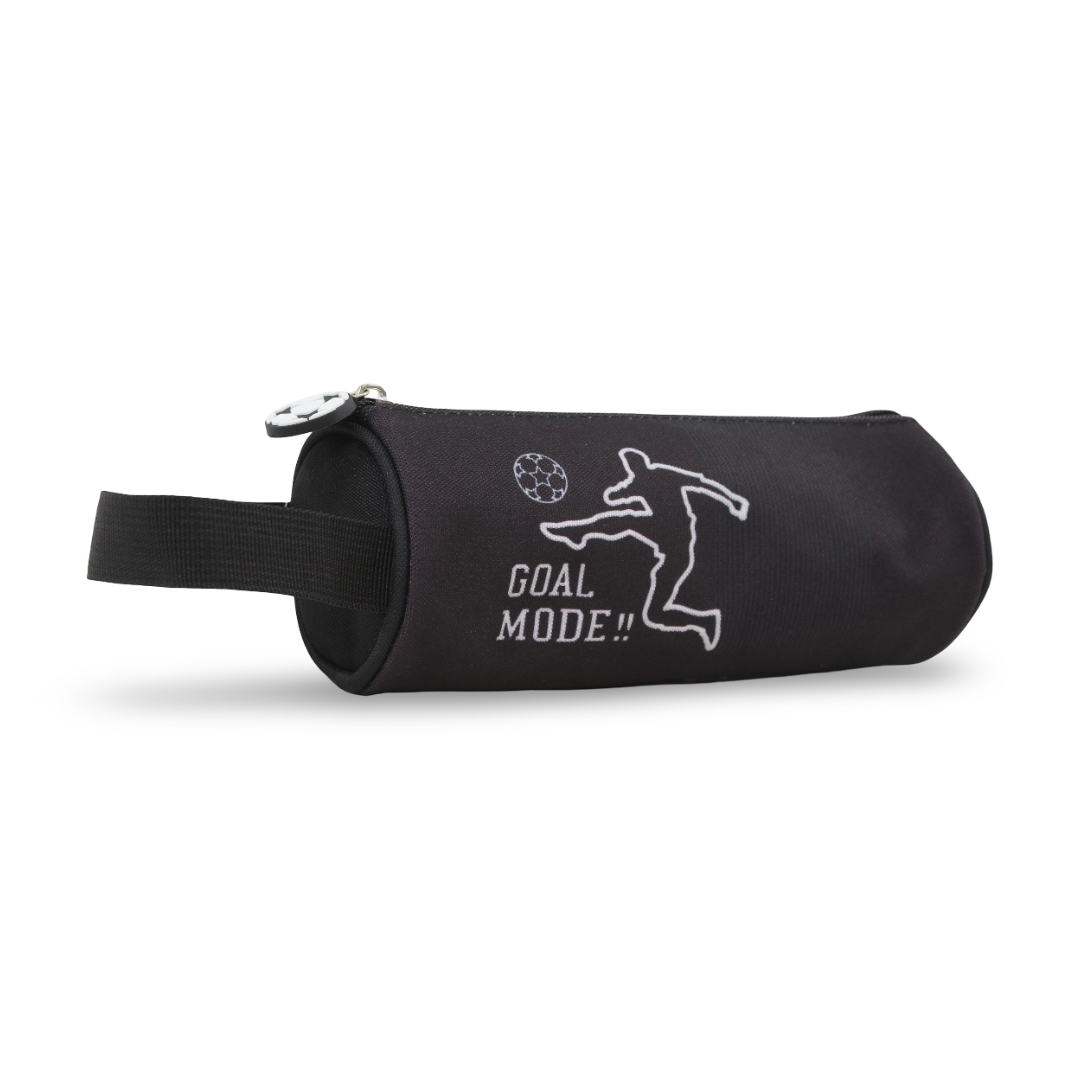 Game on Round Pencil Case - School - Nahdet Miser