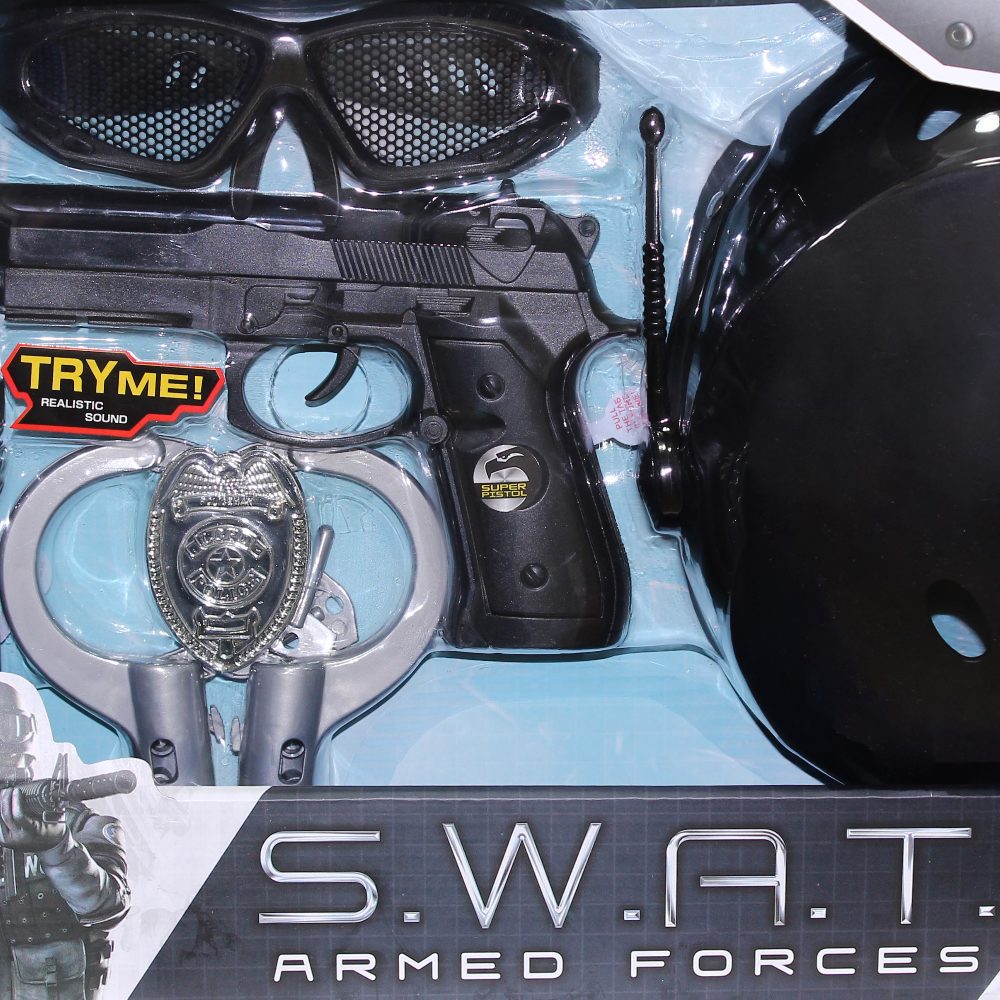 S.W.A.T. Armed Forces Equipment