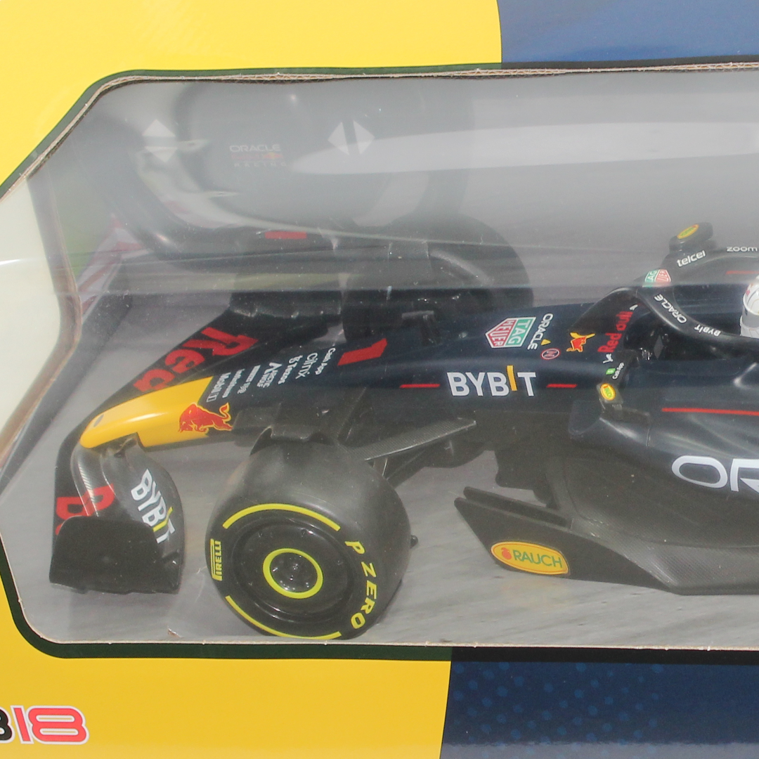 Rastar 1:12 Scale RC Oracle Red Bull Racing RB18