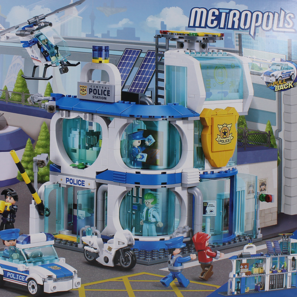 Sluban Metropolis Police-Central Police Station Building Blocks Set - 686 Pcs