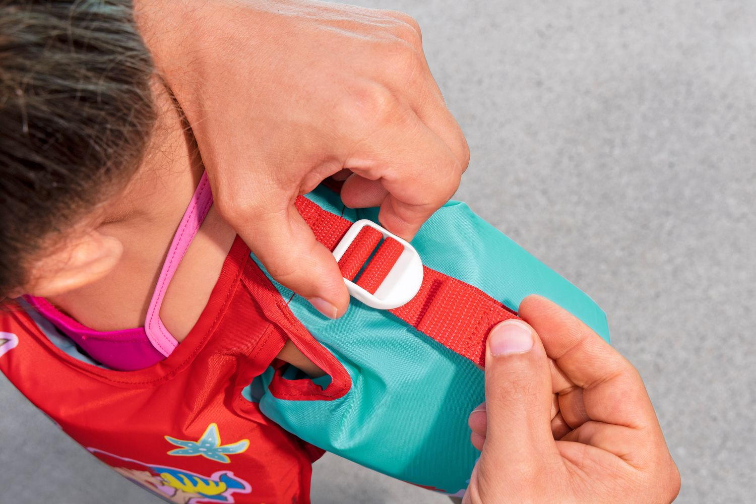 Life Jacket with Shoulder Support
