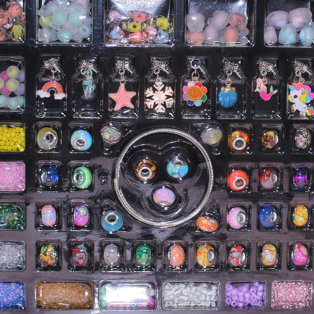 Handheld Make-Up & Jewelry Gift Box