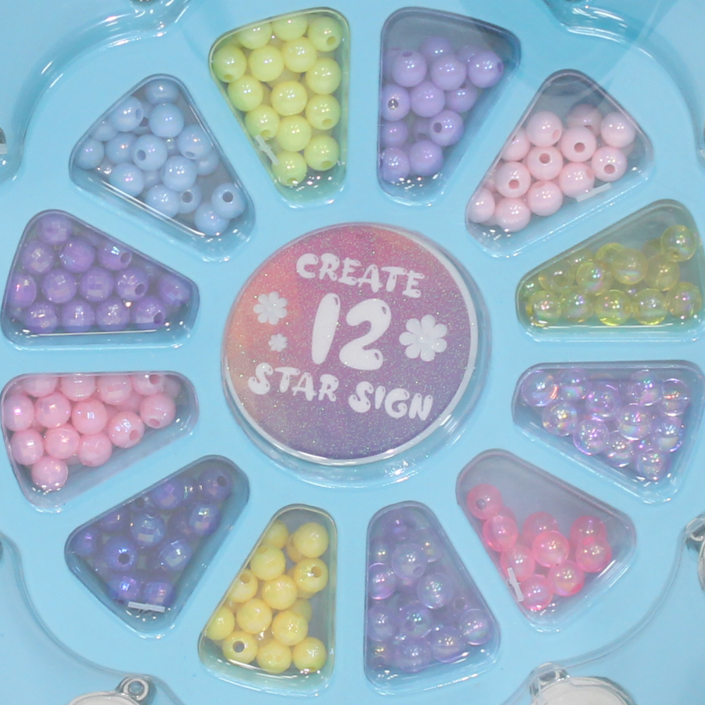 Pearl and Makeup Set - Shining Makeup