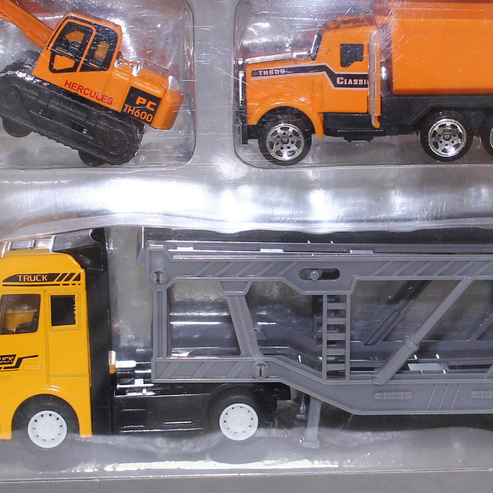 Die Cast Heavy Duty Truck Transporter With 3 Engineering Vehicles