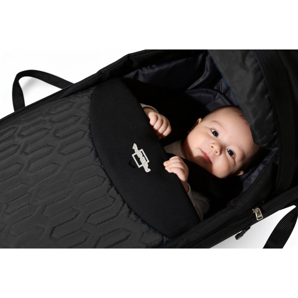 Petit Bebe Carry Cot Allure 0-12m – Black