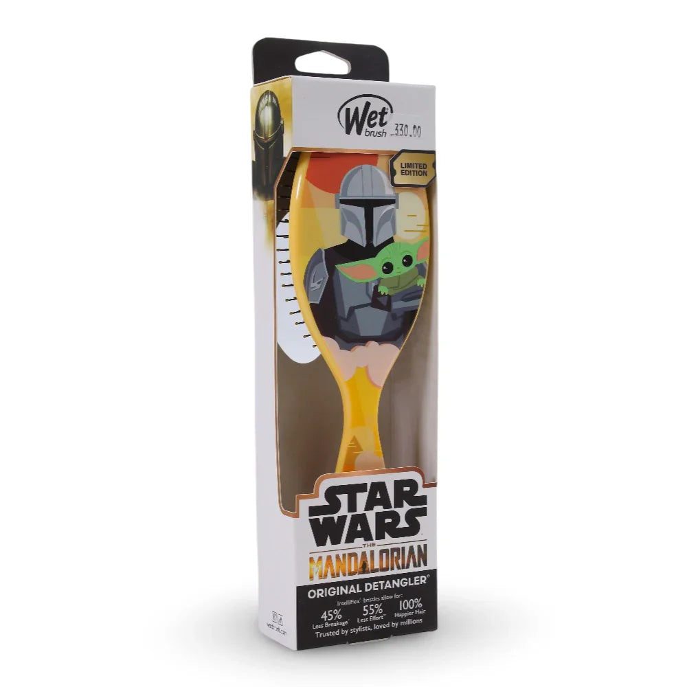Wet Brush Star Wars Original Detangler – The Mandalorian with Grogu Children’s Hairbrush