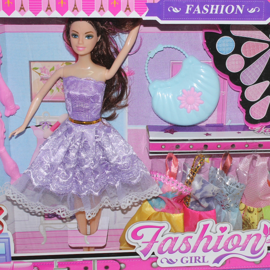 "Fashion Girl" Doll Playset with Make-up