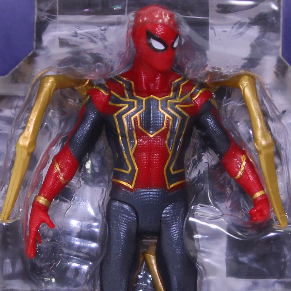 Marvel The Infinity Saga Super Heroes – Iron Spider-Man Action Figure