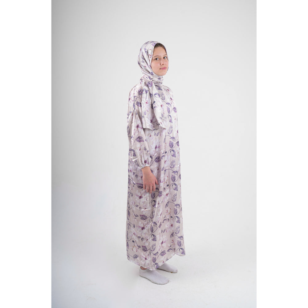 Purple Leaves Praying Gown "Isdal"