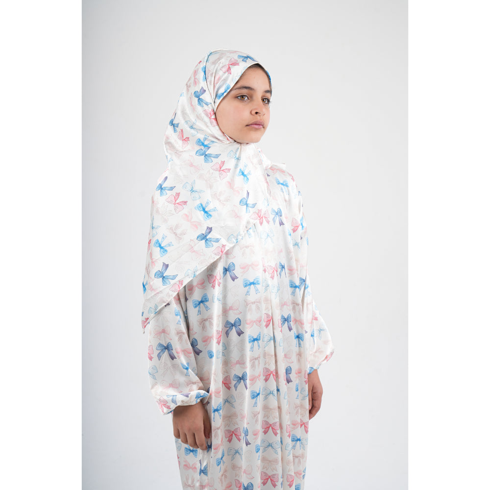 Girls Ramadan Isdal – Off-White with Bows Print ( Satin fabric )
