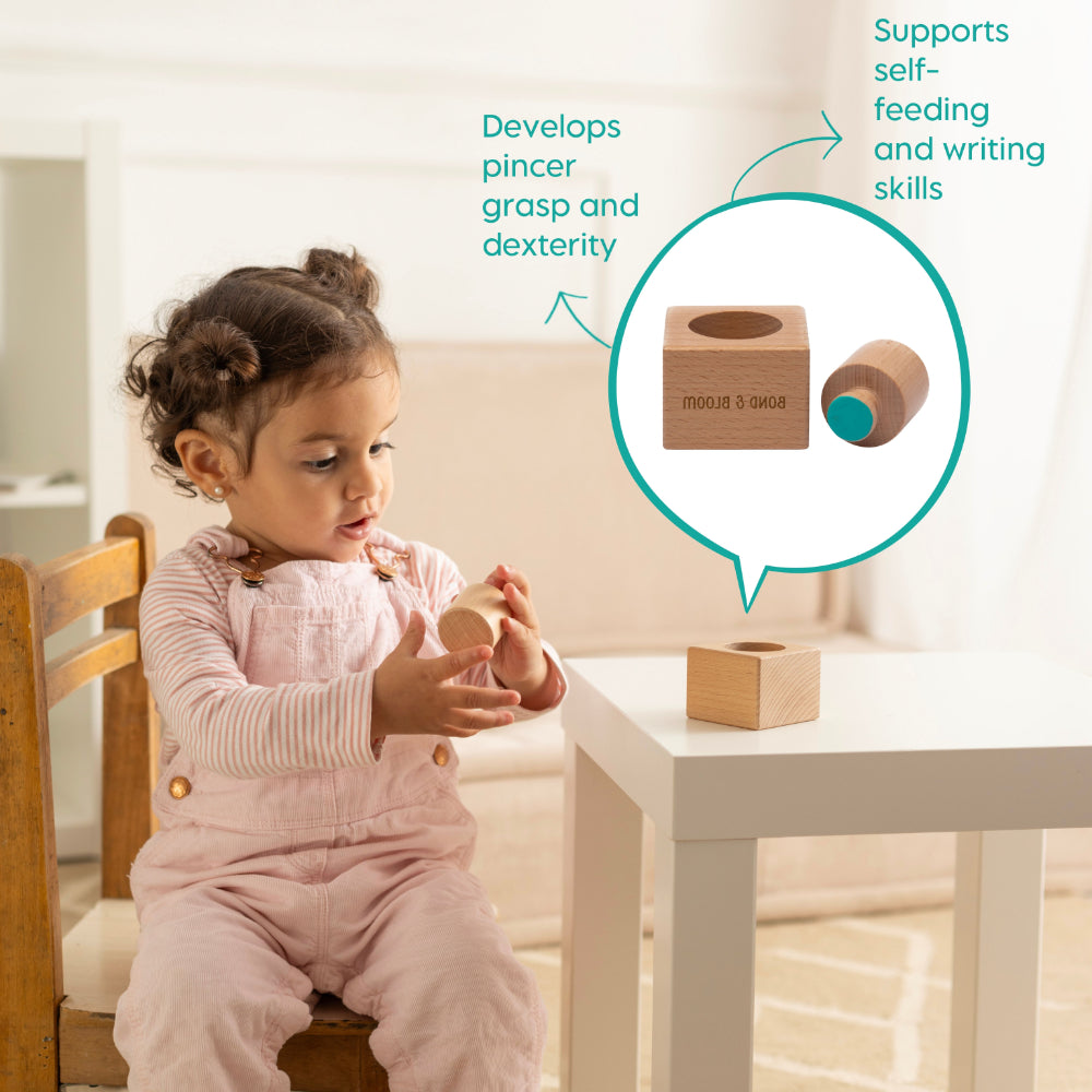 Bond & Bloom "Think & Tinker Play Kit" 10-12m