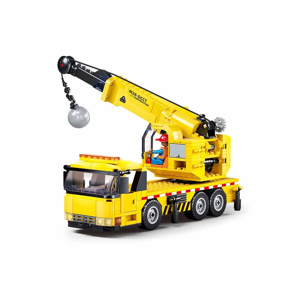 Sluban Wheeled Crane - 293Pcs
