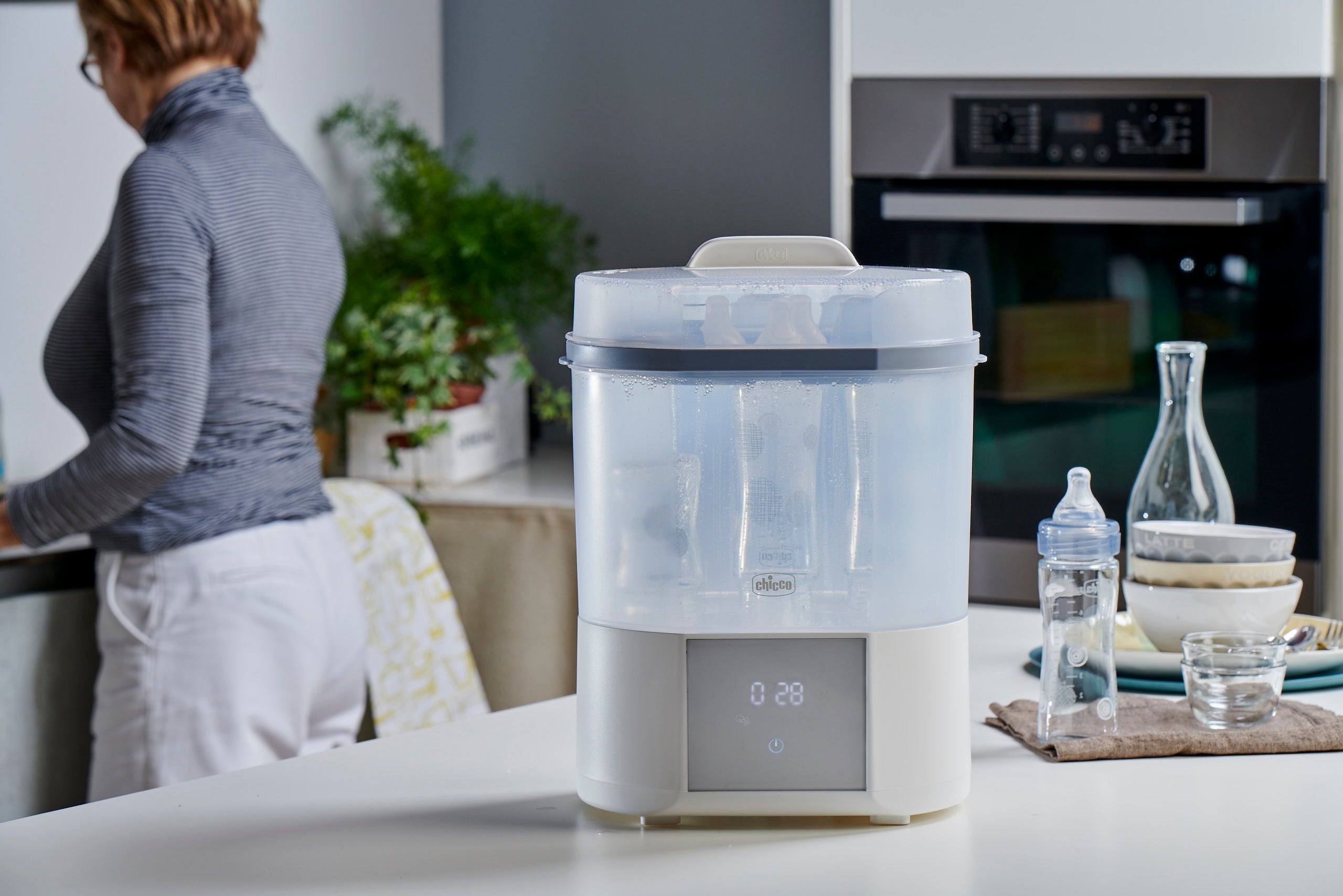 Chicco 2 in 1 Sterilizer with Dryer – Fast, Hygienic & Hassle-Free