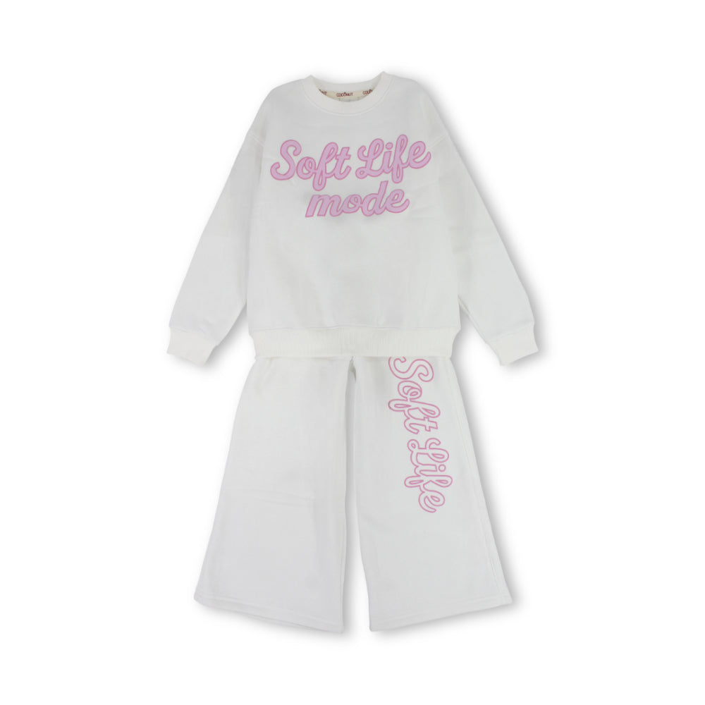 Girls’ Outfit Set – اصفر بناتي كم Soft Life Mode – Outfit Set