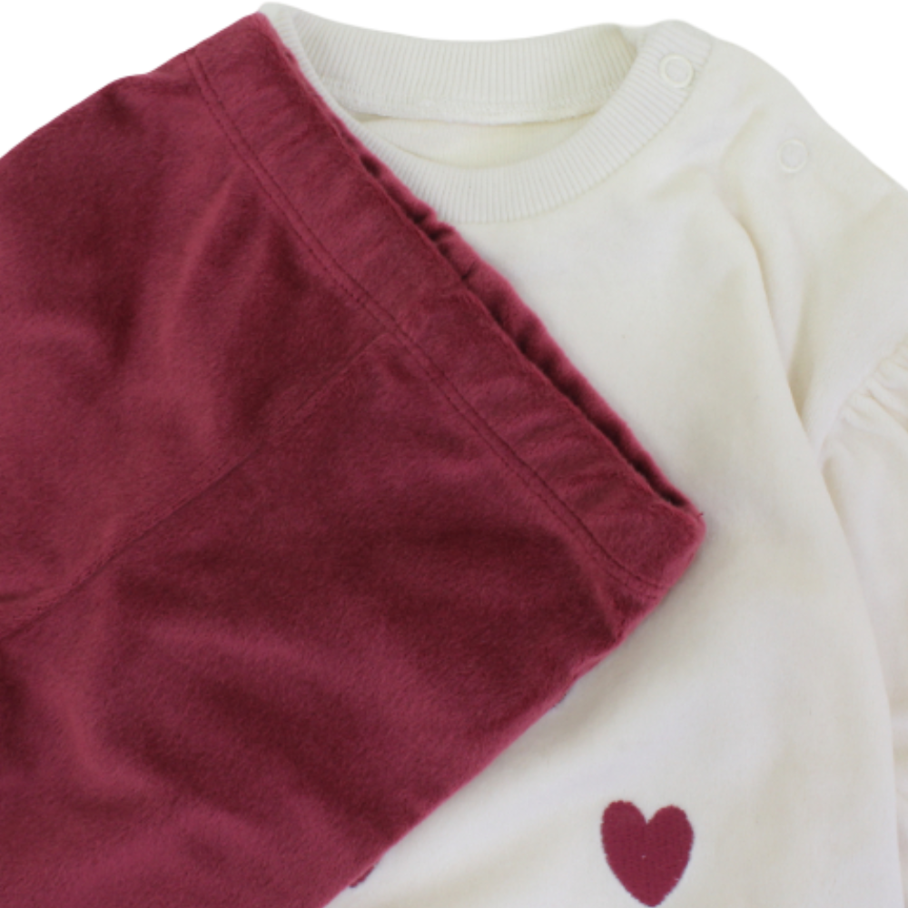 Baby Girls Velvet Long-Sleeved Pajama Set – Off White with Hearts Print