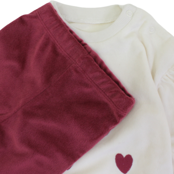 Baby Girls Velvet Long-Sleeved Pajama Set – Off White with Hearts Print
