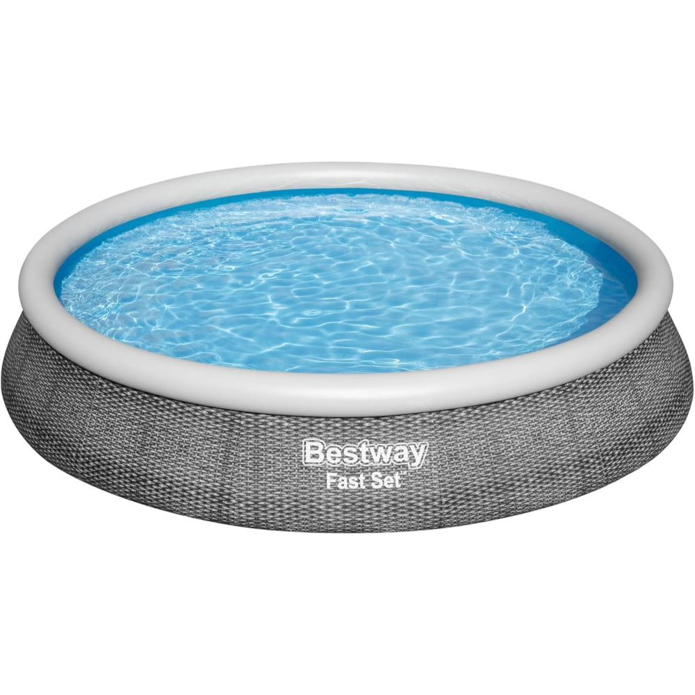 Bestway Fast Set™ Round Inflatable Pool With Pump