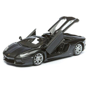 Maisto Lamborghini Aventador Roadster Die-Cast Model Car – 1:24 Scale