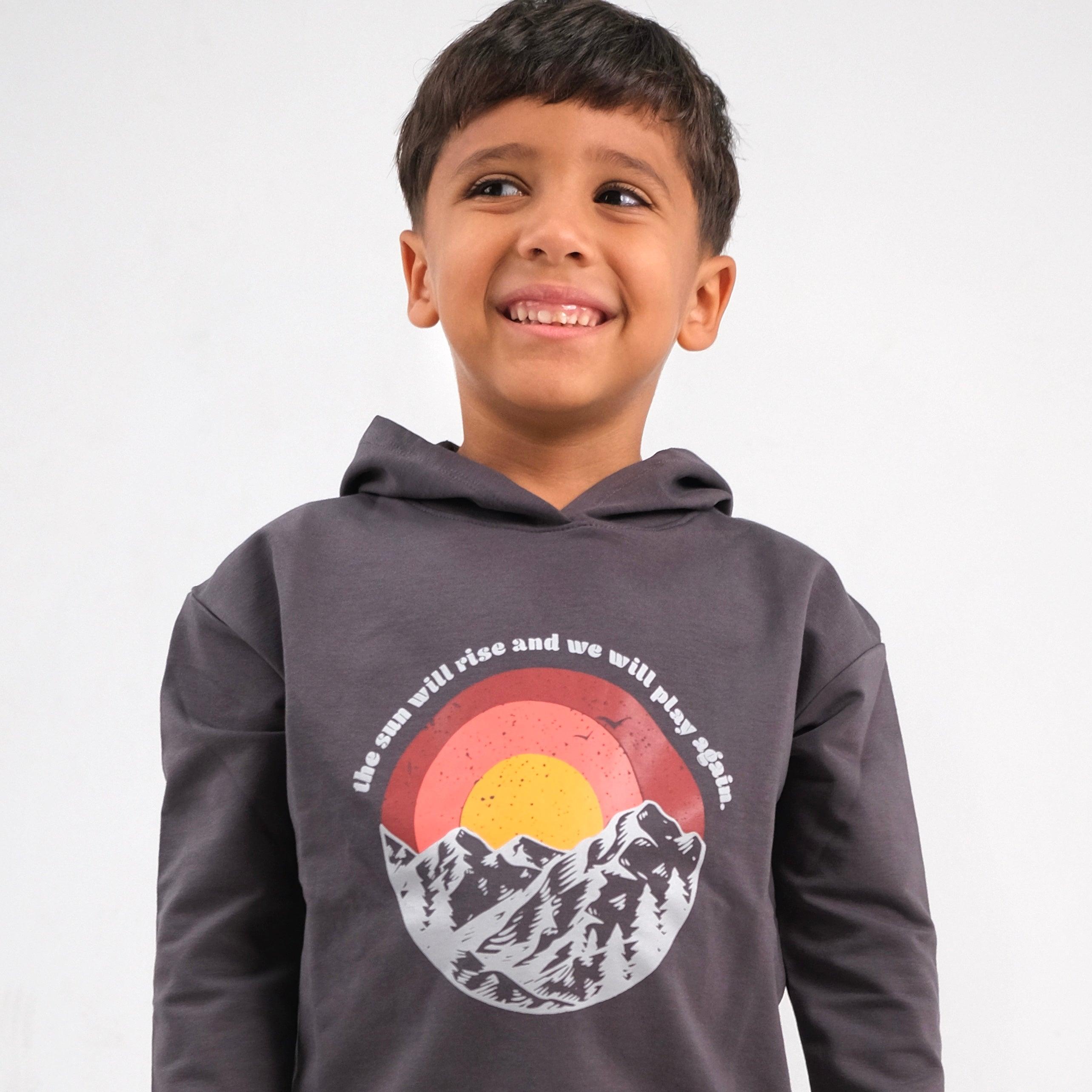 Mountain Top Long-Sleeved Hooded T-shirt - Ourkids - Playmore