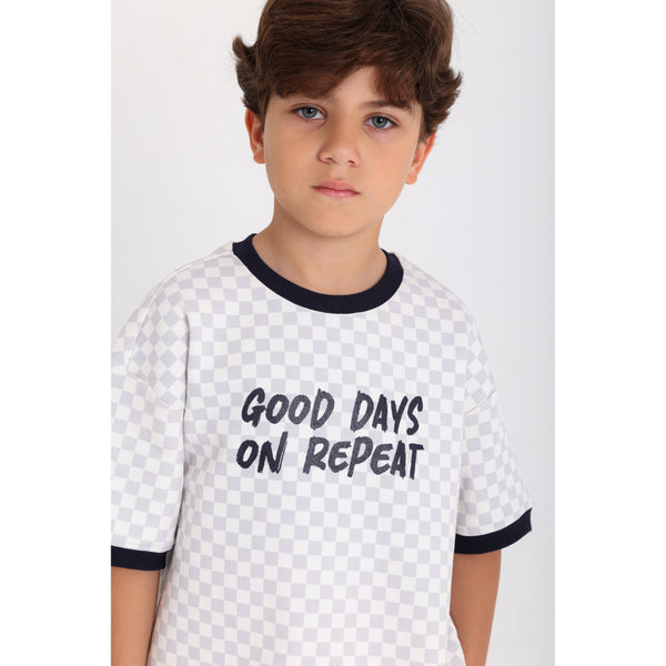 طقم ولادي من القطن – أوف وايت ورمادي مع طبعة "Good Days No Repeat"