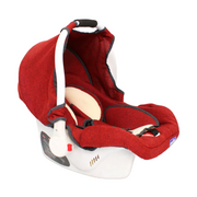 Burgundy & White Maller Baby Car Seat – Lightweight, Safe, and Practical