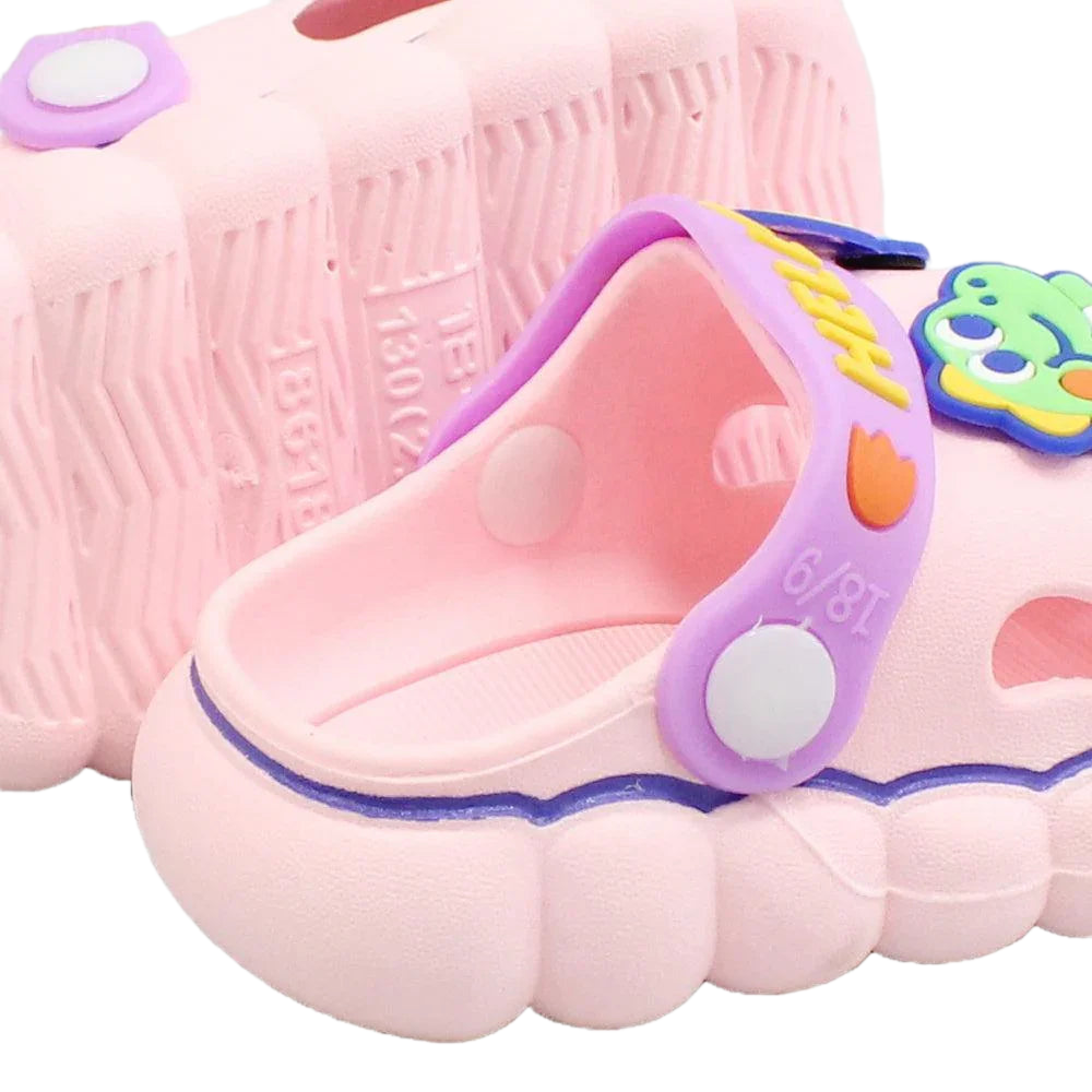 تحياتي للجنسين قباقيب النعال